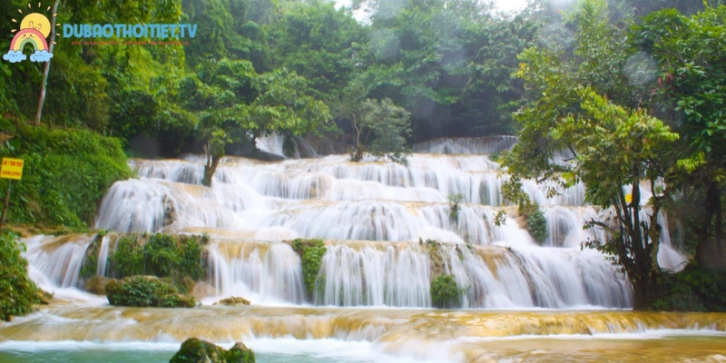 Thanh Hóa thuộc Bắc Trung Bộ và có vị trí chiến lược quan trọng