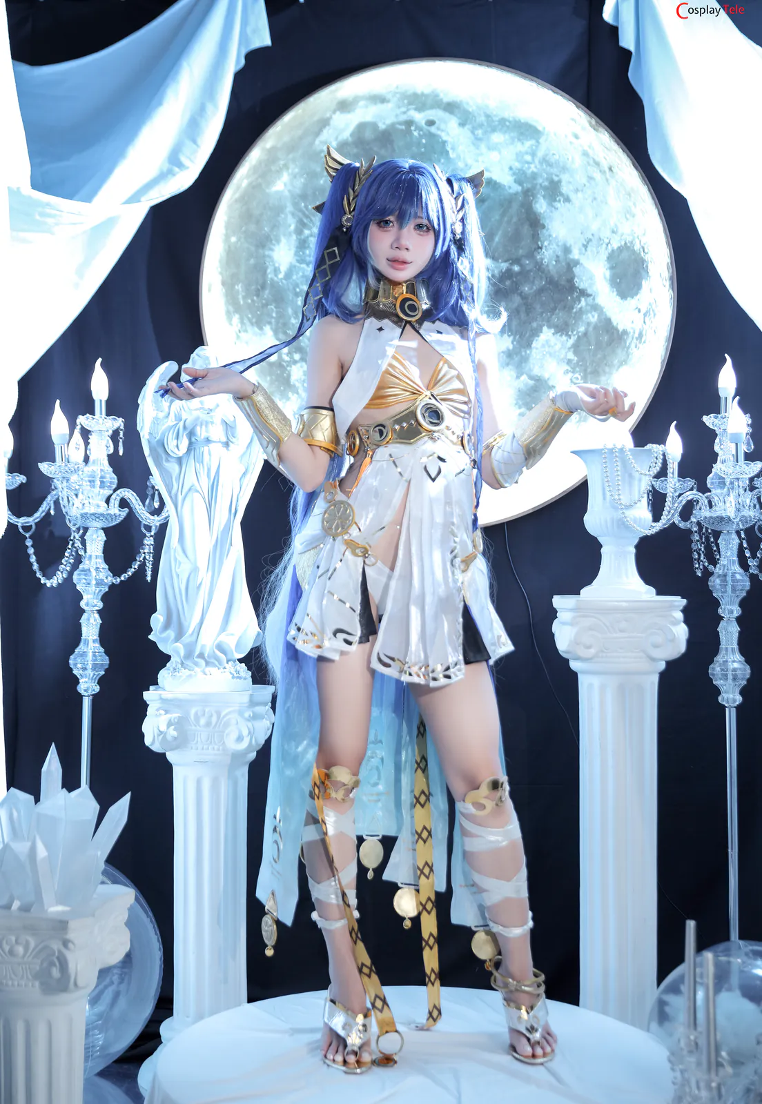 Cosplay Iuno Wuthering Waves thần thái đỉnh cao của PoppaChan