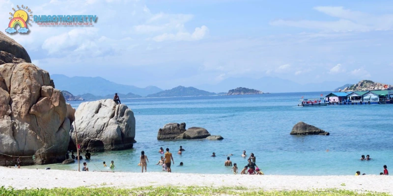 Chuẩn bị kỹ càng khi tham quan Biển Ninh Chữ