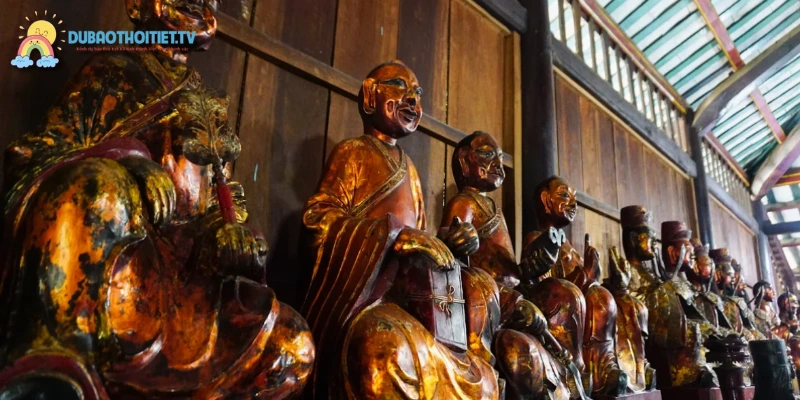 Không gian thanh tịnh trong khuôn viên chùa Hội Khánh