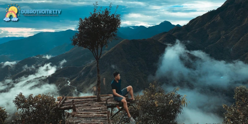 Khung cảnh hùng vĩ của đèo Ô Quy Hồ Tây Bắc