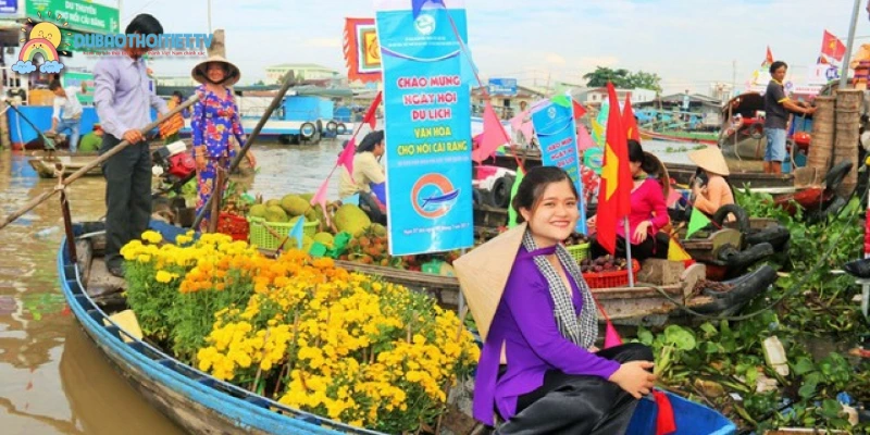 Mang đậm văn hóa sông nước và phương thức buôn bán đặc trưng