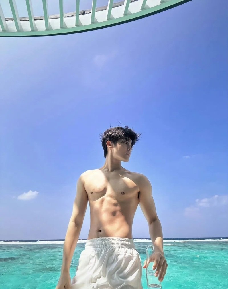 Ảnh trai đẹp 6 múi phong cách fitness motivation truyền cảm hứng