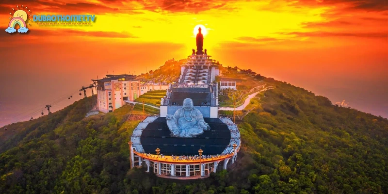 Trải nghiệm hệ thống cáp treo hiện đại tại núi Bà Rá