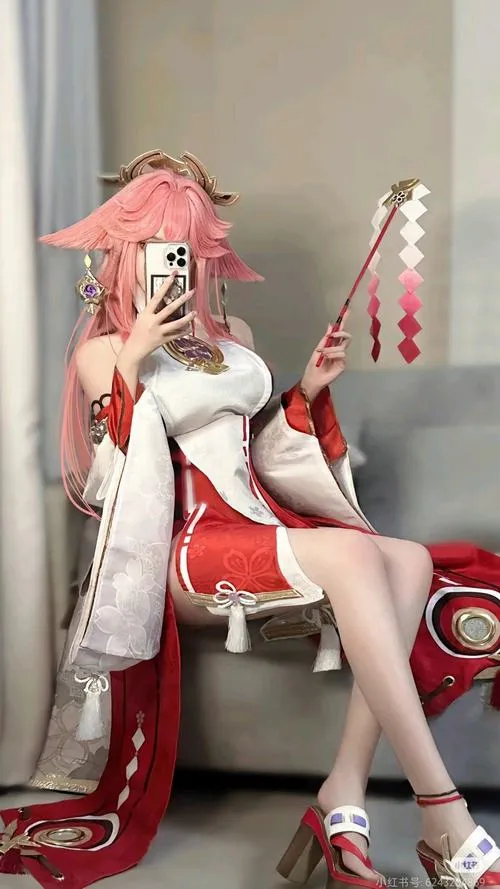 Nét quyến rũ từ màn cosplay sexy của mỹ nhân hàng đầu