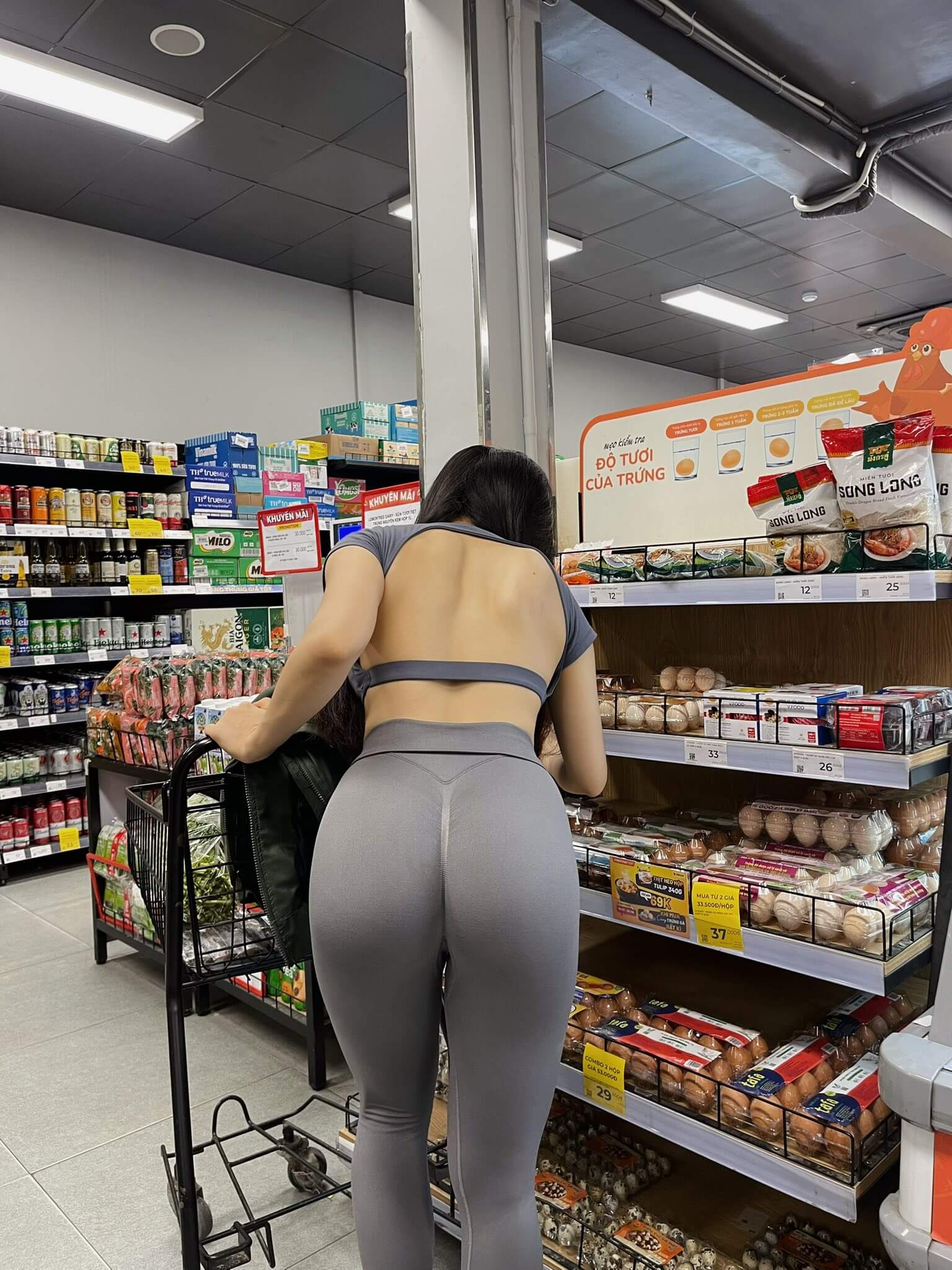 Người đẹp gym khoe vẻ khỏe khoắn và nhan sắc rạng rỡ nhất