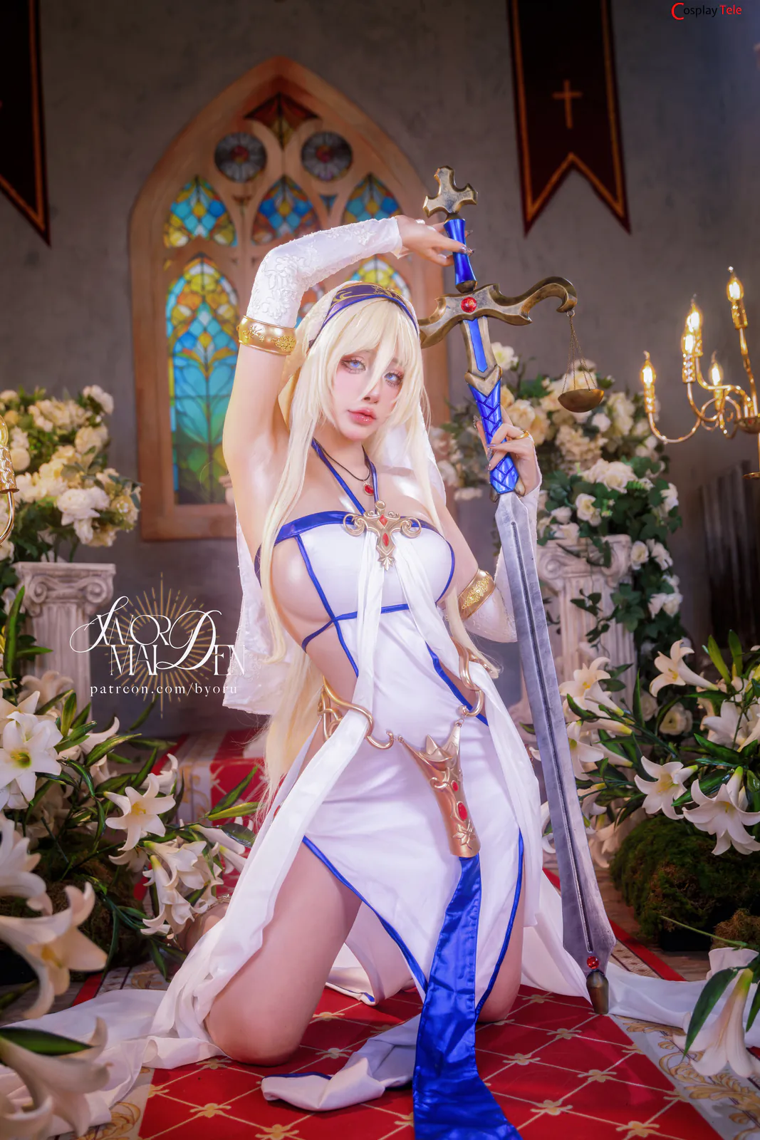 Vẻ đẹp năng động và sức cuốn hút mãnh liệt của cosplay Sword Maiden