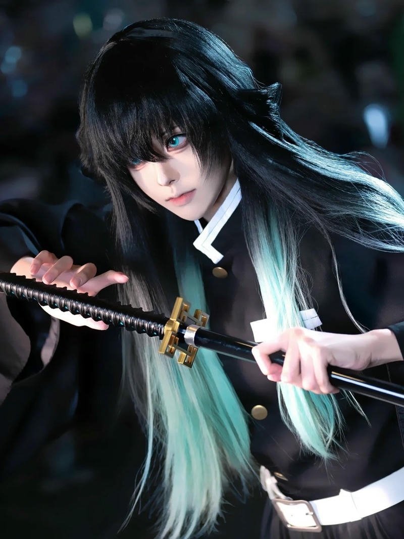 Hà Trụ Cosplay 4