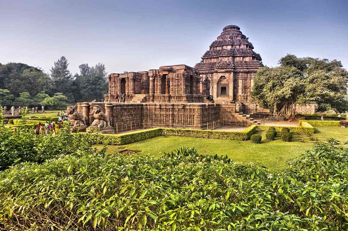 Đền mặt trời Konark Ấn Độ là một trong những điểm du lịch không thể bỏ qua ở Odisha.