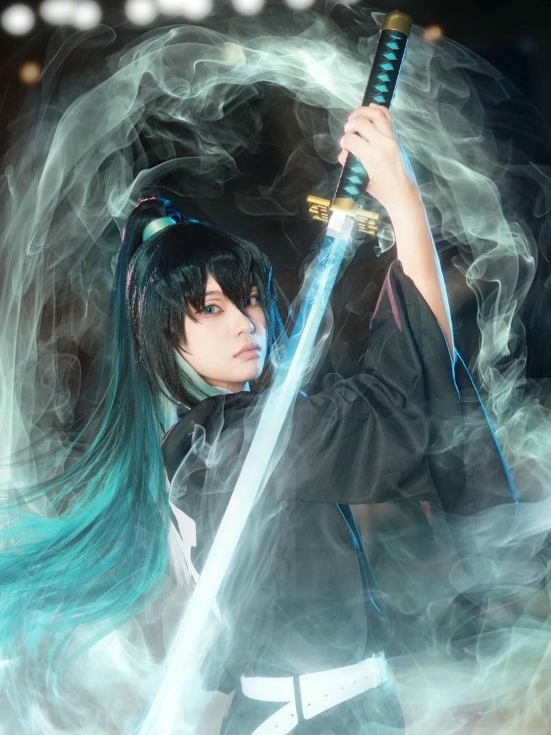 Hà Trụ Cosplay 31