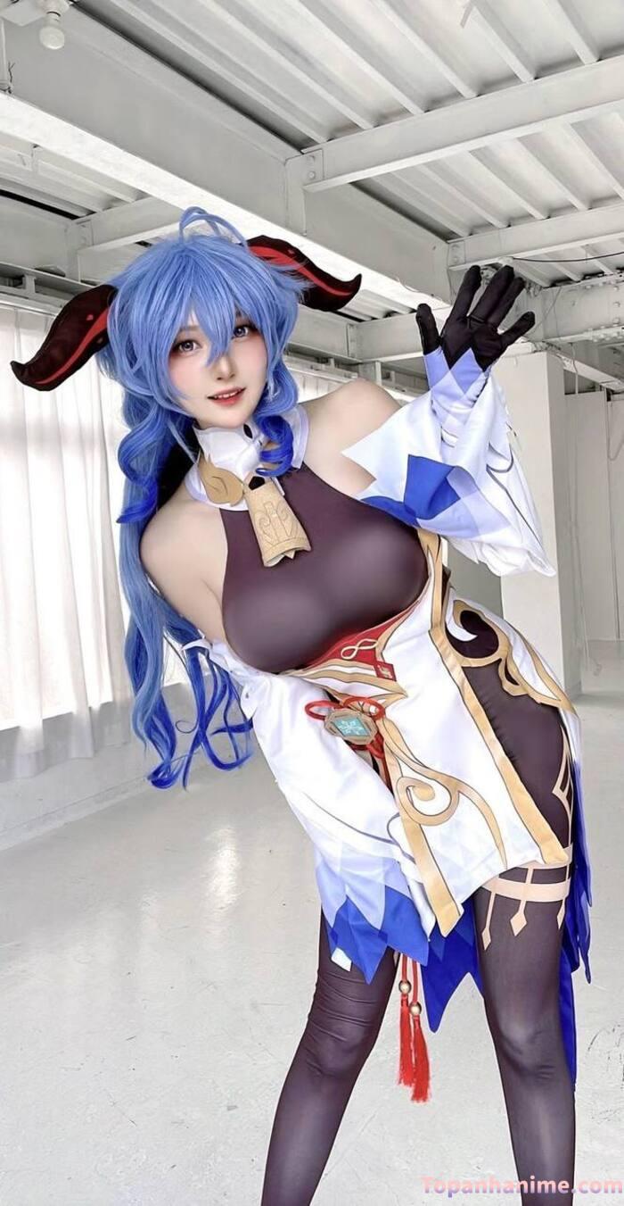 ảnh cosplay Ganyu 9