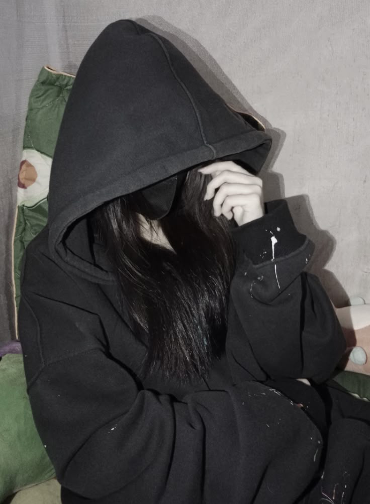 Hình ảnh gái xinh che mặt 15