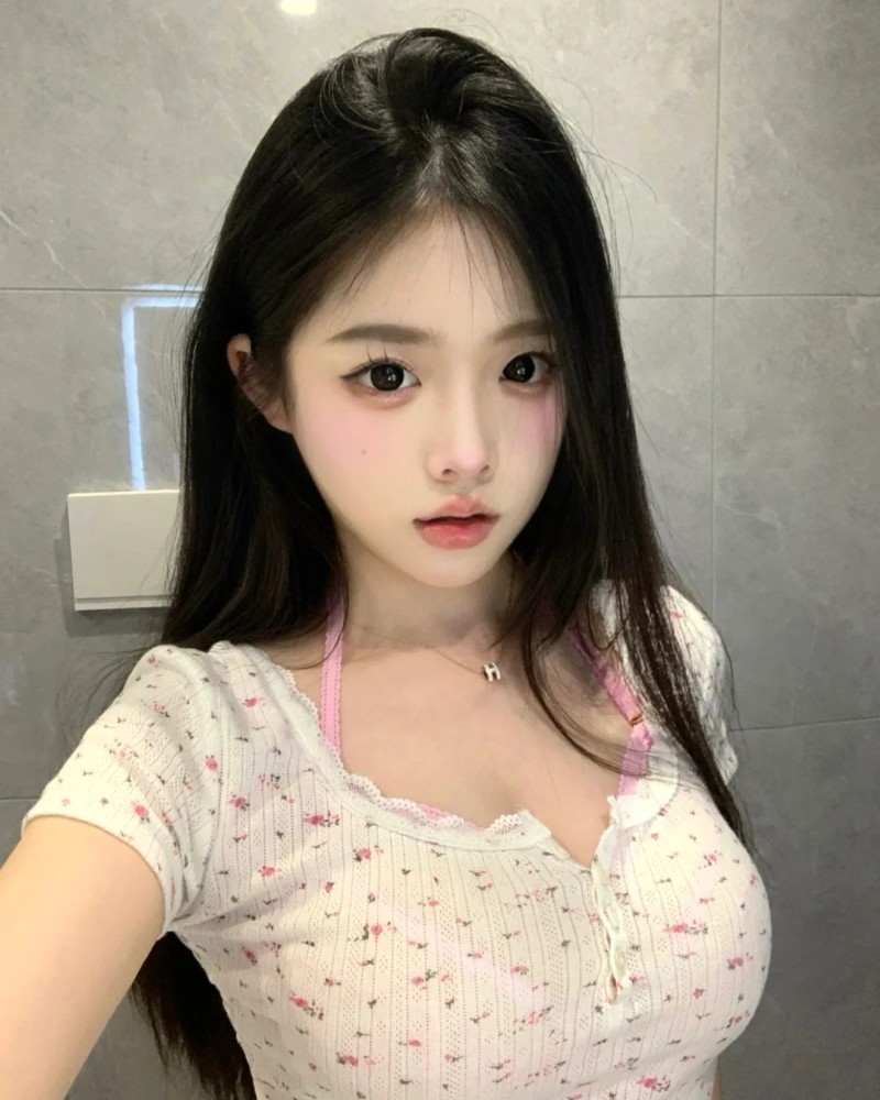 Ảnh Gái Xinh Tik Tok 18