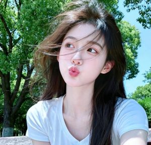 99+ Ảnh Hot Girl Đáng Yêu Khiến Bạn Lạc Lối Ngay Từ Cái Nhìn Đầu Tiên