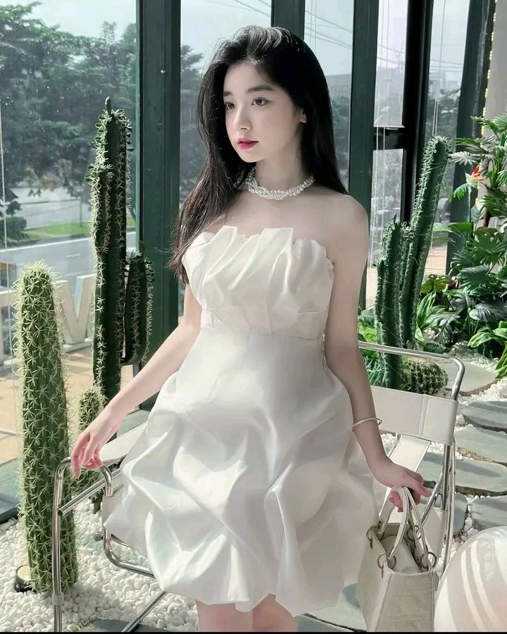 Ảnh Ngực 3