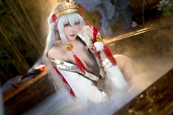 sex cosplay anime bú cu 18