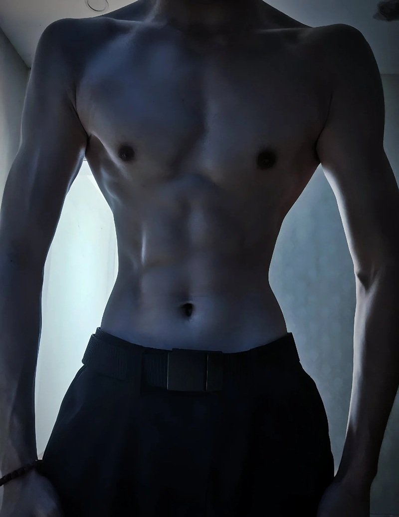 Ảnh trai 6 múi khoe body 17