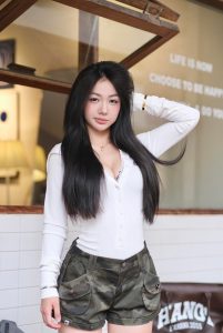 159+ Hình Trần Hà Linh Đẹp Mê Mẩn Khiến Bạn Không Rời Mắt