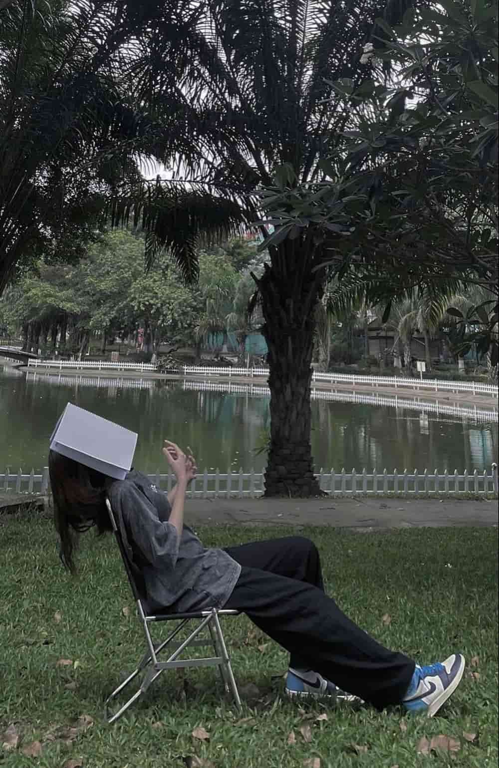 Sad Mood DP 16