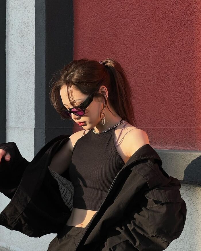 Stylish Girl DP 3