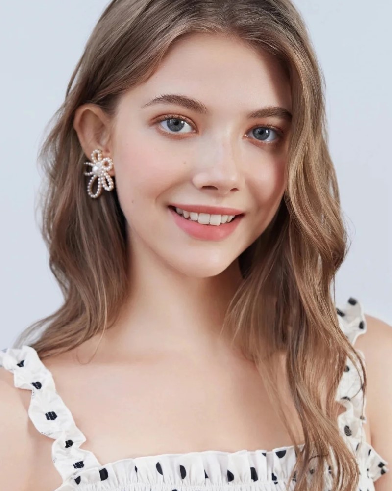 Gái châu Âu 8