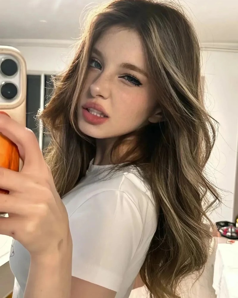 Gái châu Âu 7