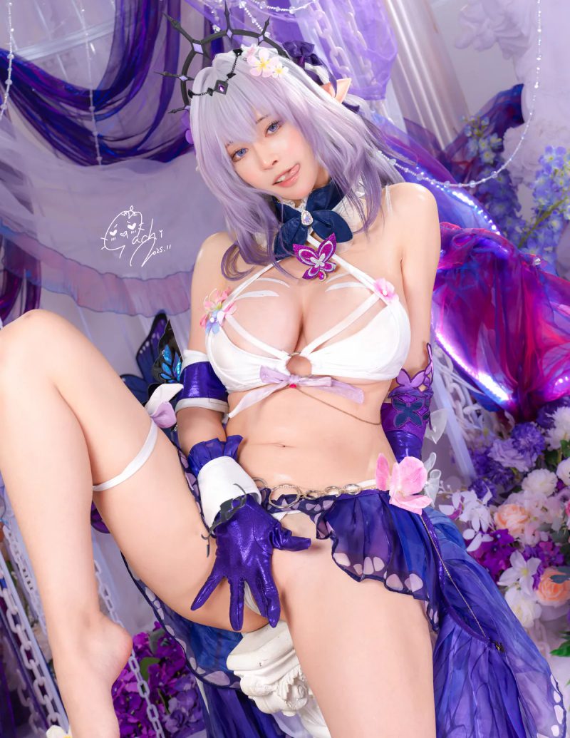 gái xinh cosplay thủ dâm 27