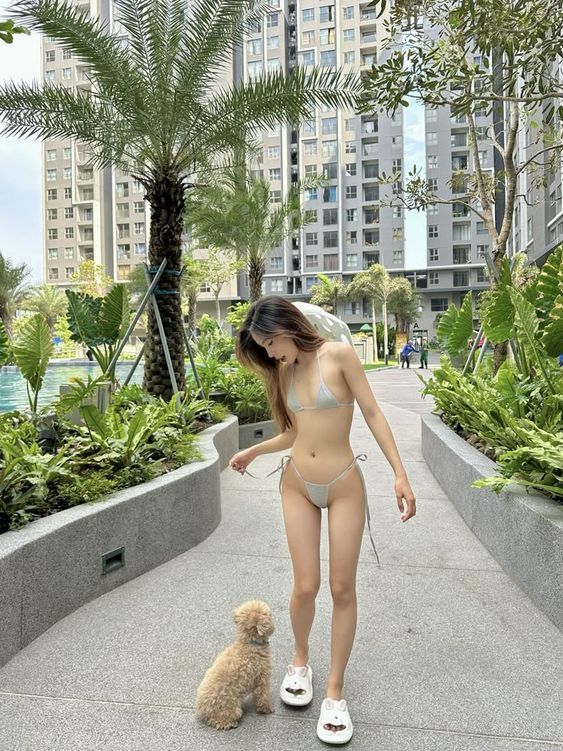Gái Xinh Không Che 2