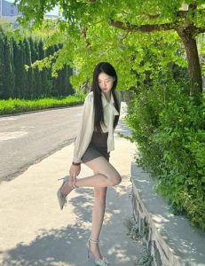 159+ Ảnh Gái Xinh Tóc Dài Đẹp Mê Ly Khó Cưỡng
