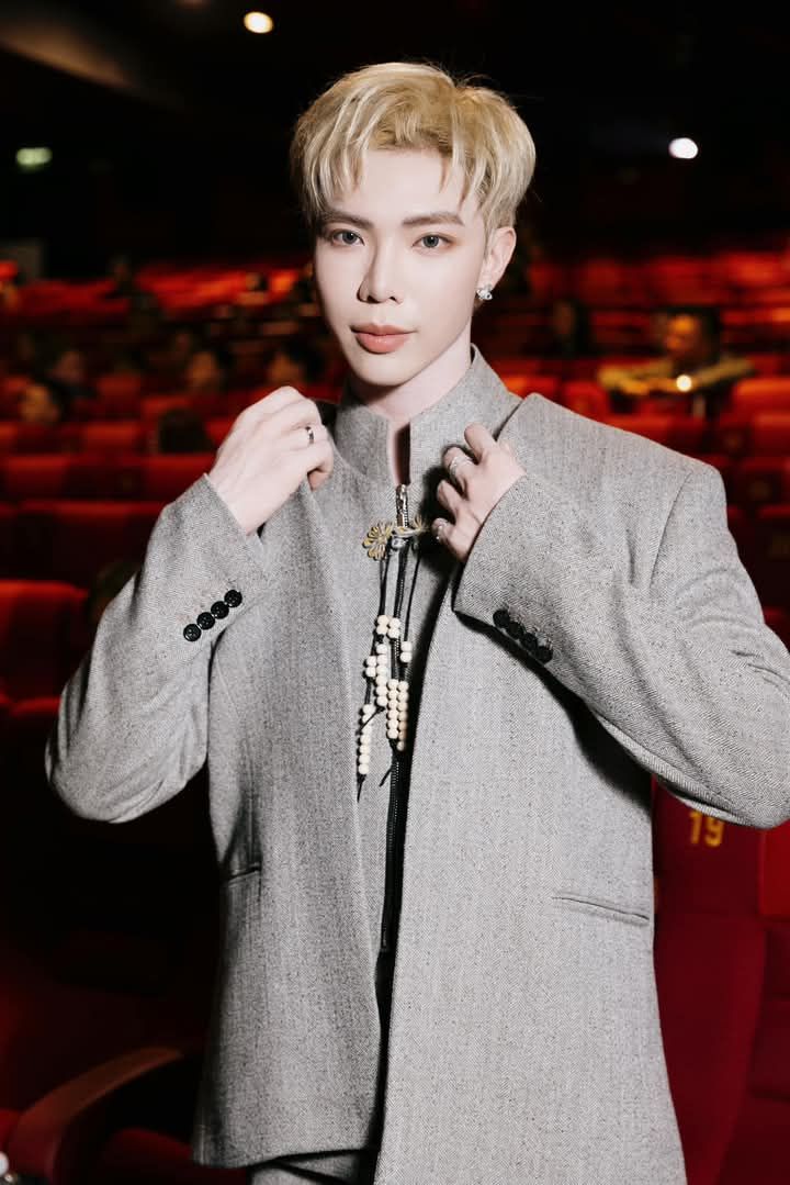 Hình Nền Erik 9