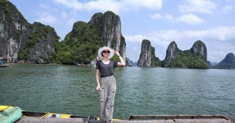 Lưu Ý Quan Trọng Khi Tham Quan Làng Chài Ba Hang