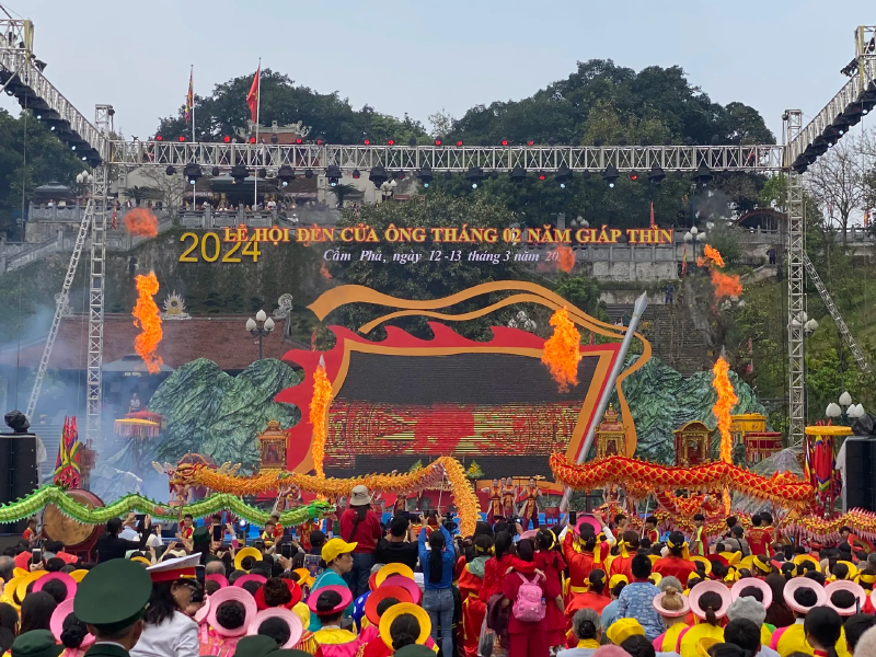 Lễ hội Đền Cửa Ông (hình 5)