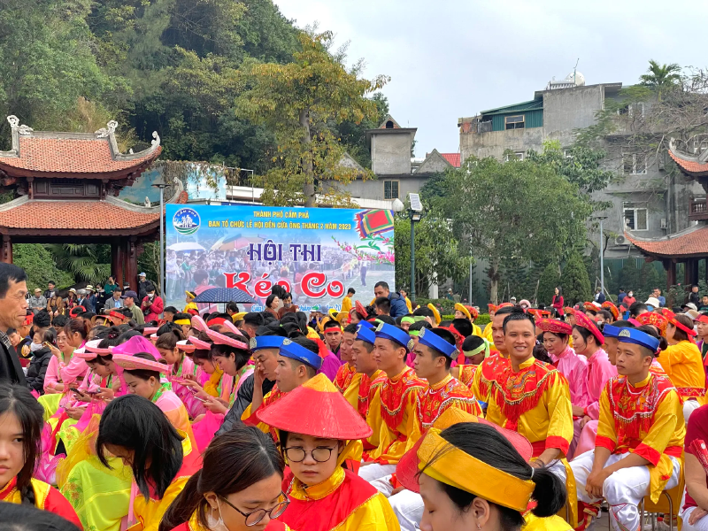 Lễ hội Đền Cửa Ông (hình 6)