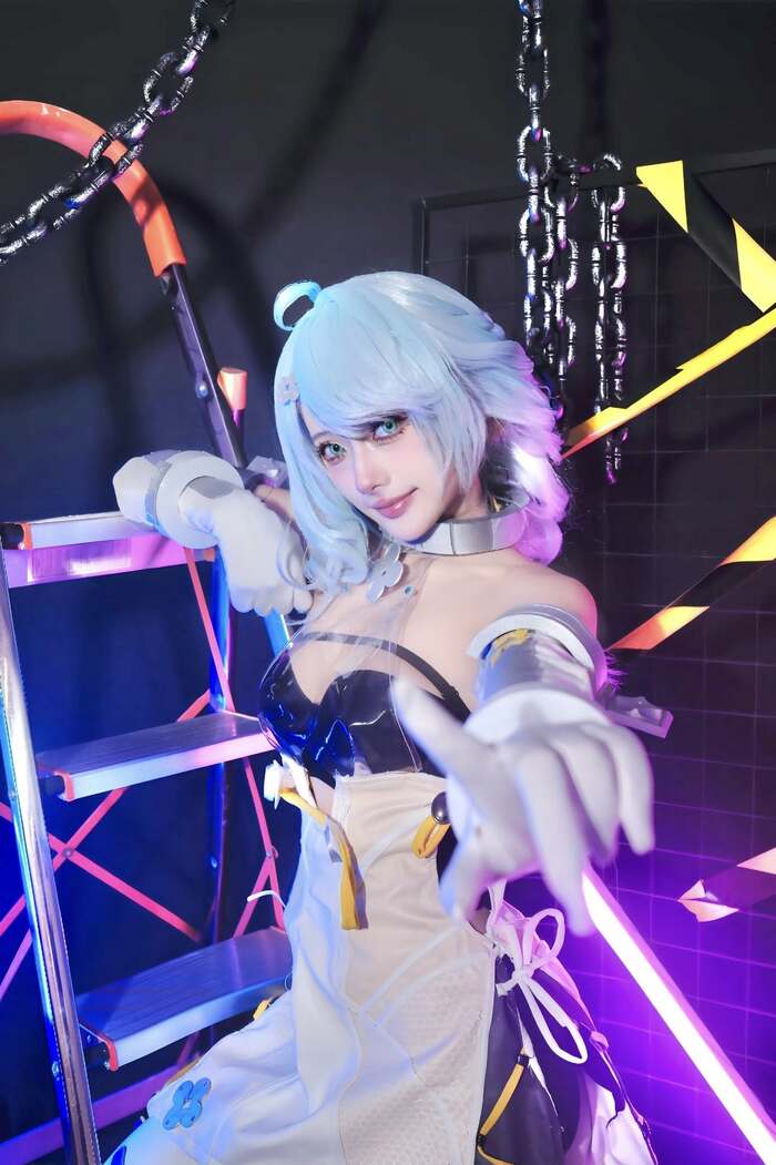 ảnh Nguyễn Thị Hà Vi cosplay 14