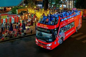 Xe bus 2 tầng Sài Gòn trải nghiệm ngắm trọn thành phố từ trên cao