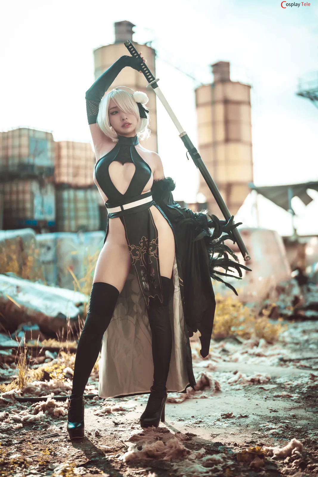 Momo cosplay 2B 5