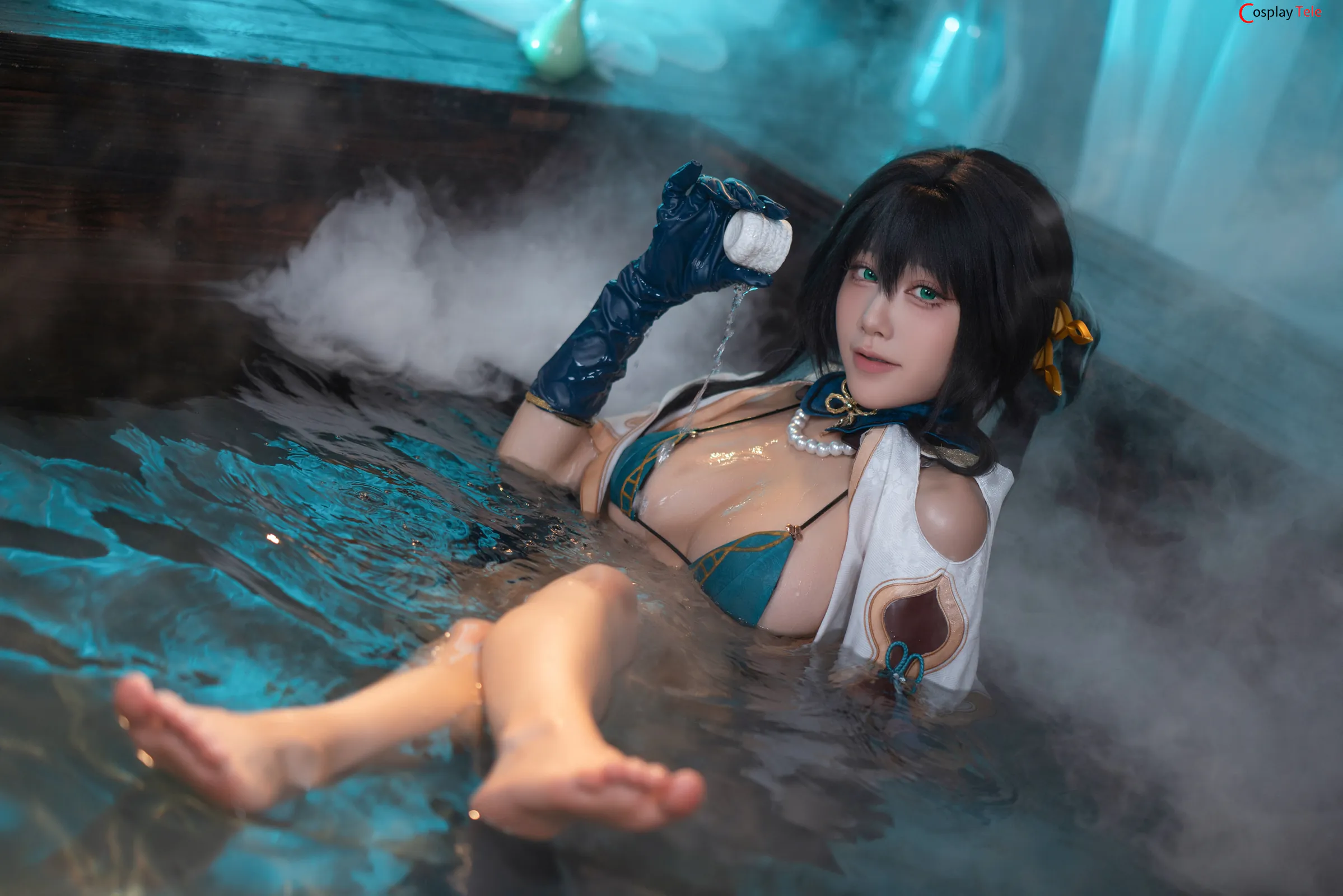Aqua cosplay Ruan Mei 60